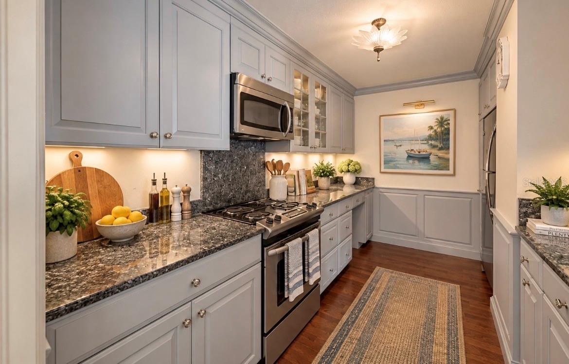 700 S HARBOUR ISLAND BOULEVARD 716
