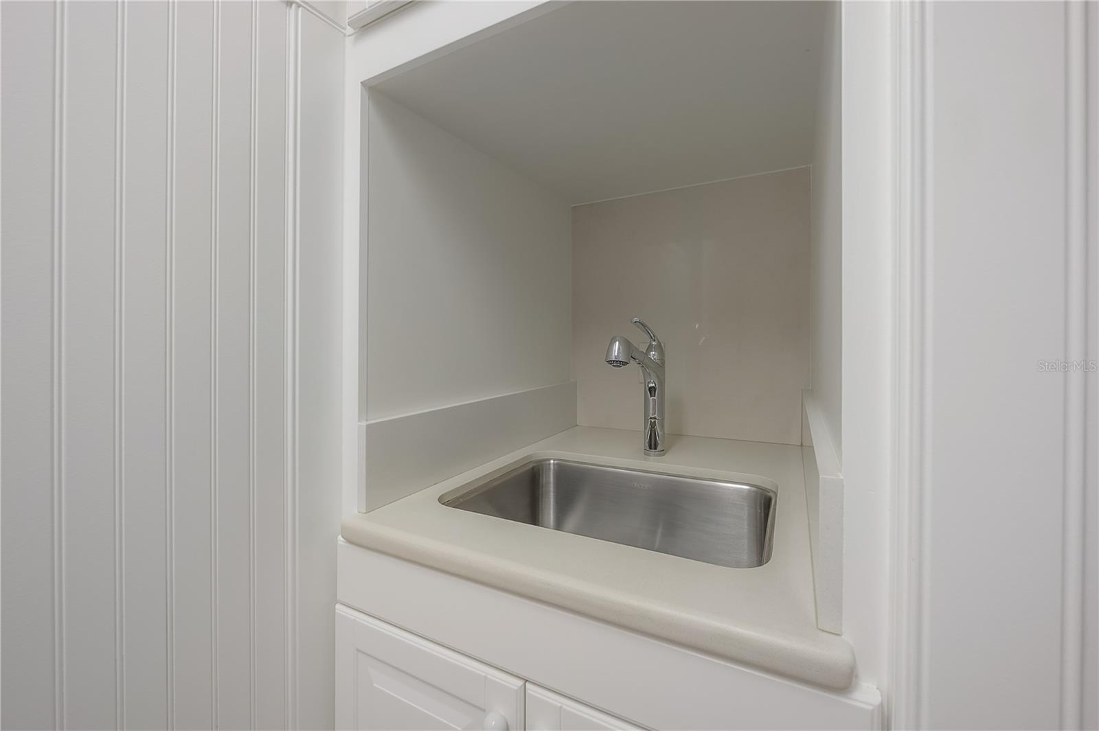 PARKCREST HARBOUR ISLAND CONDO - Residential