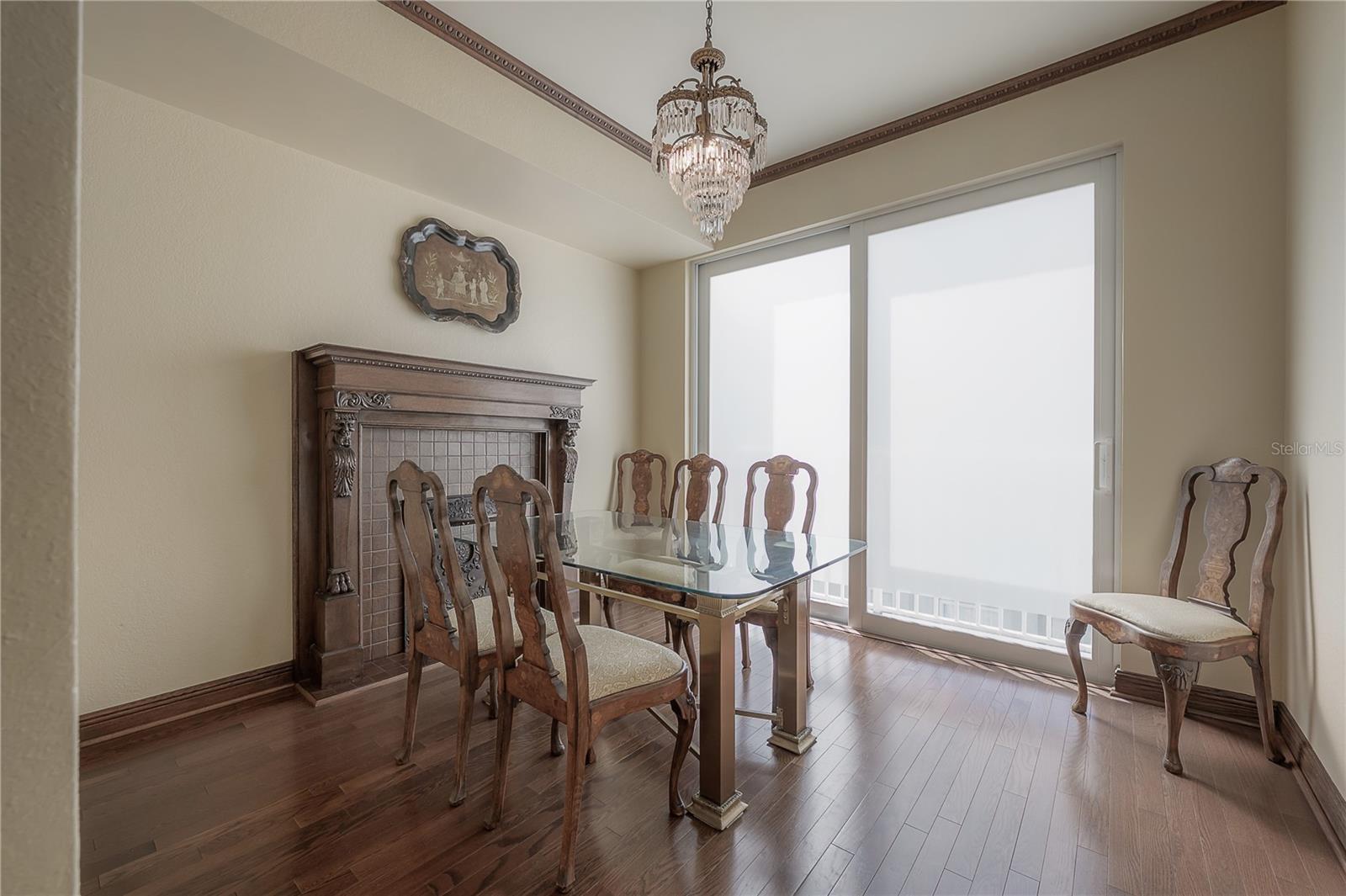 PARKCREST HARBOUR ISLAND CONDO - Residential