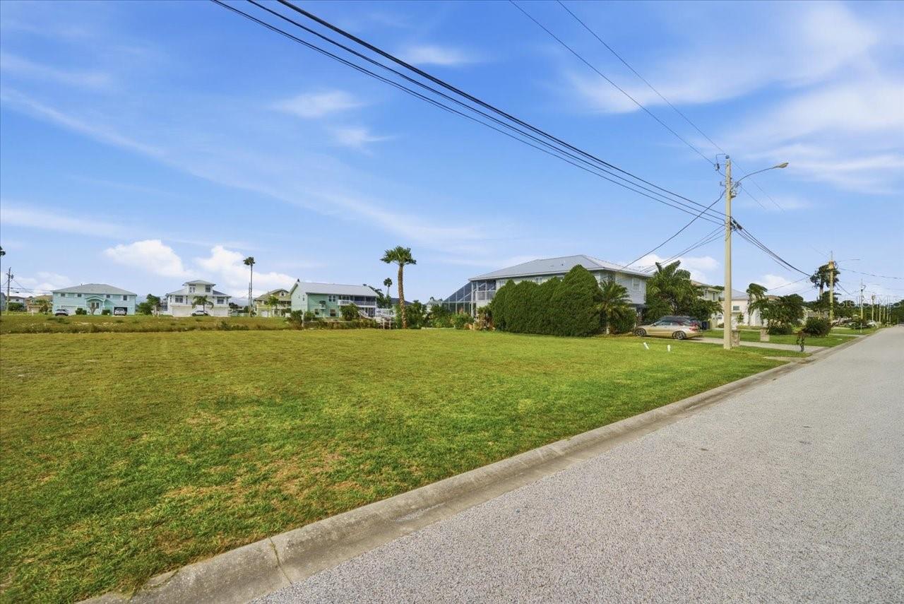 HERNANDO BEACH - Land