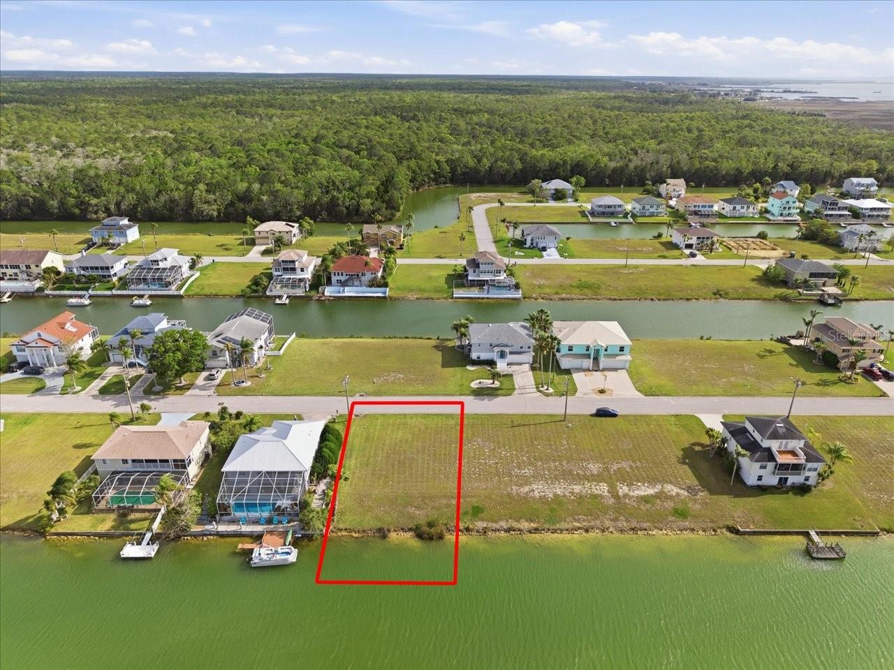 HERNANDO BEACH - Land