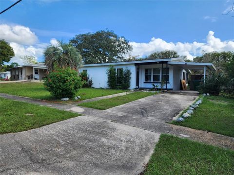 A home in DELTONA