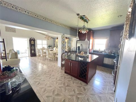 Single Family Residence in KISSIMMEE FL 2076 SHANNON LAKES BOULEVARD 3.jpg