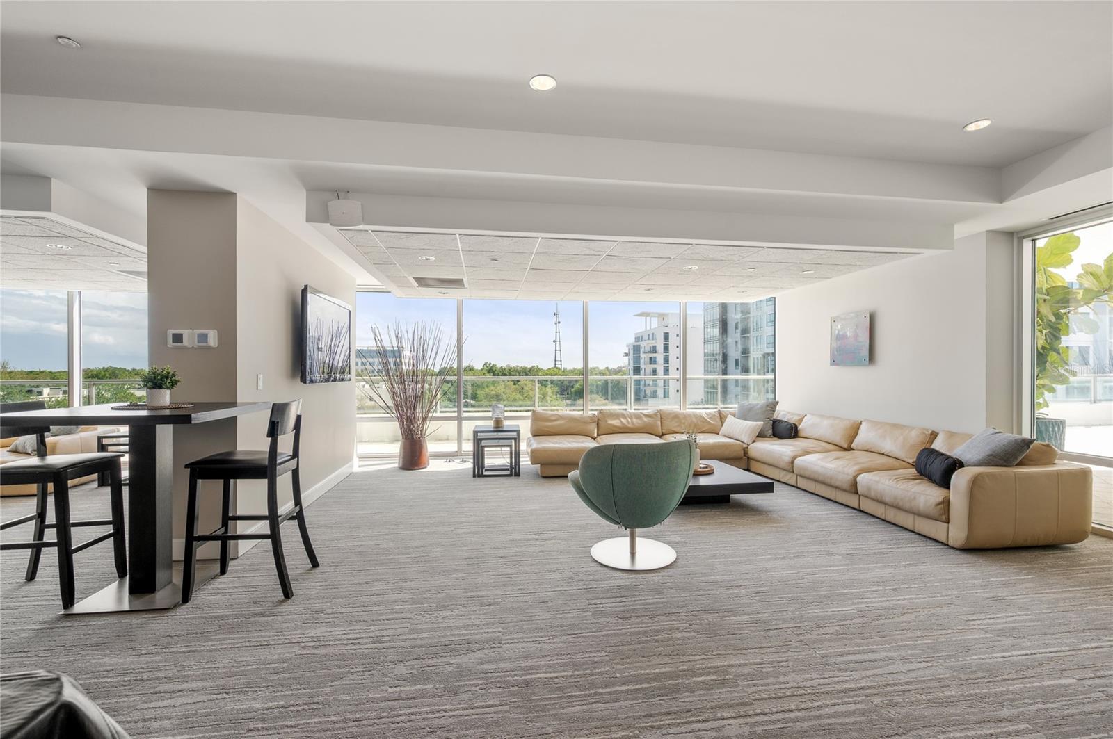 101 EOLA CONDO - Residential