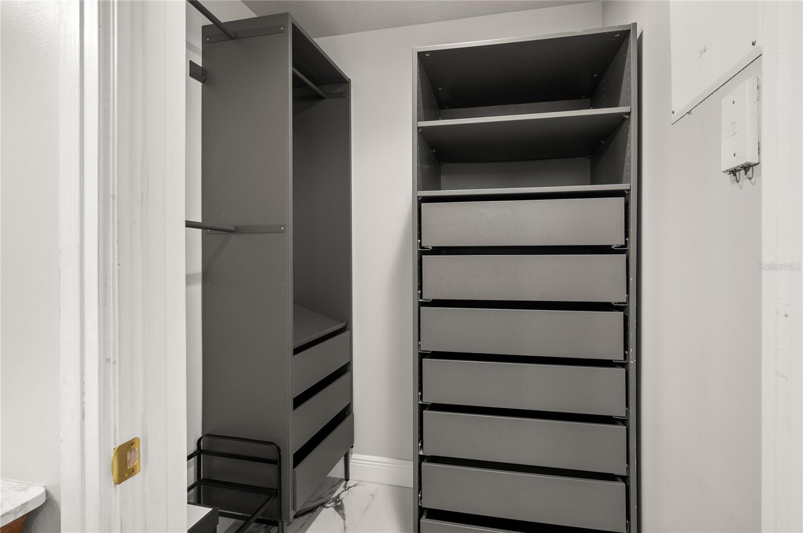 101 EOLA CONDO - Residential