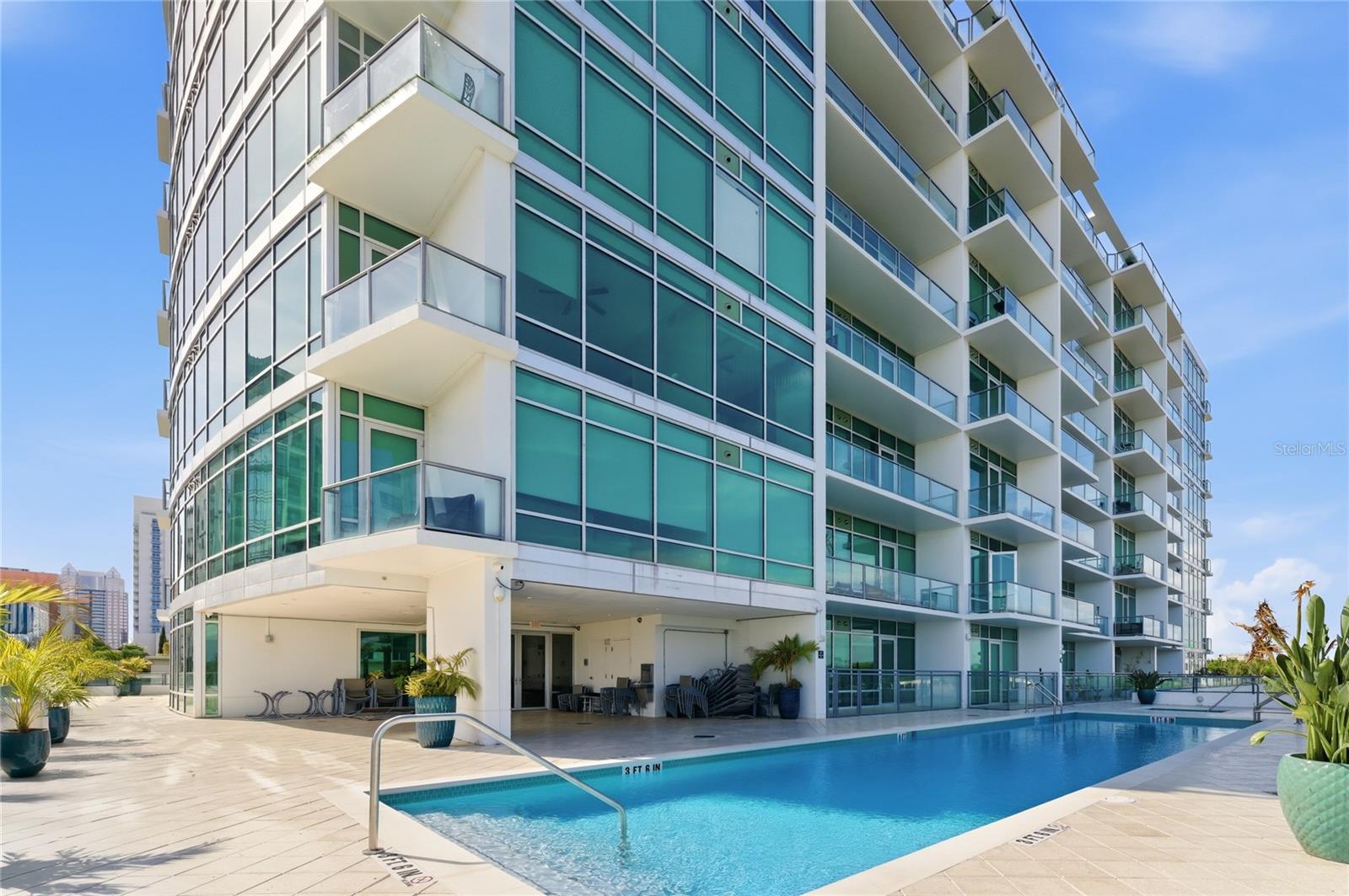 101 EOLA CONDO - Residential