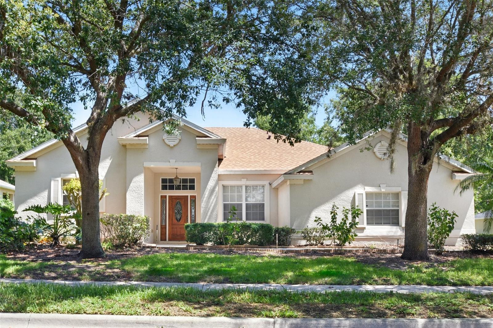 2674 SPICEBUSH LOOP