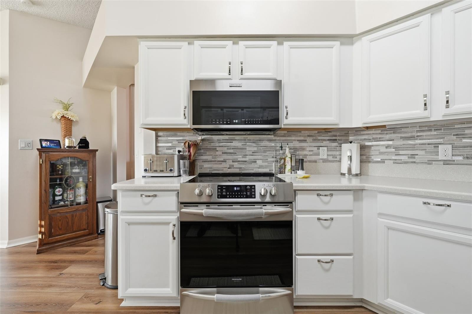 PLANTATION AT LEESBURG HIDDEN OAK VILLAGE - Residential