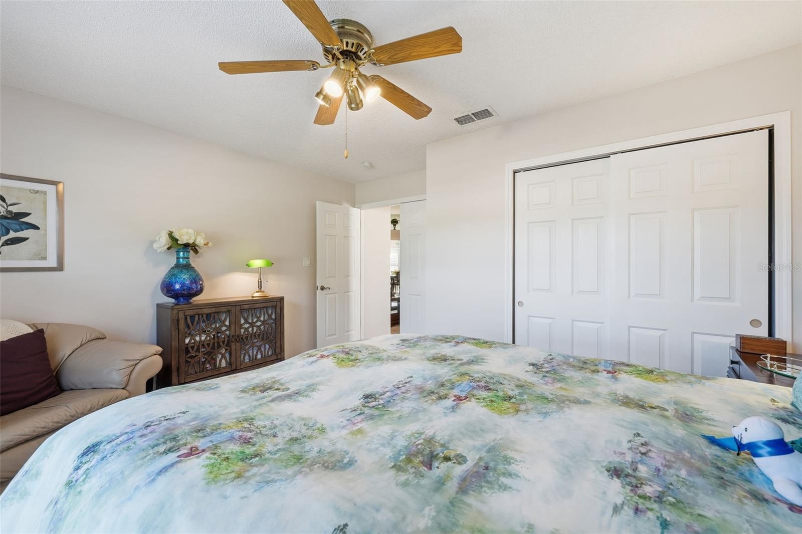 PLANTATION AT LEESBURG HIDDEN OAK VILLAGE - Residential