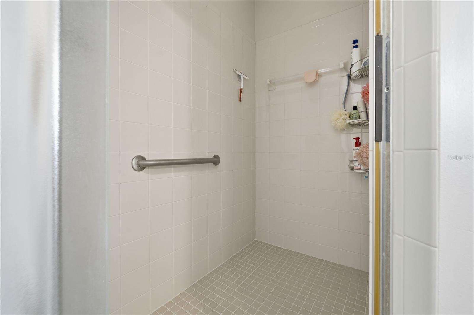 PLANTATION AT LEESBURG HIDDEN OAK VILLAGE - Residential