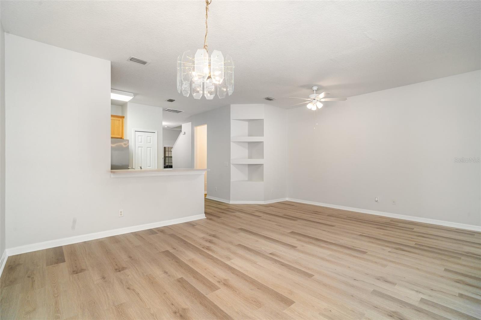 RIVER WALK - Residential