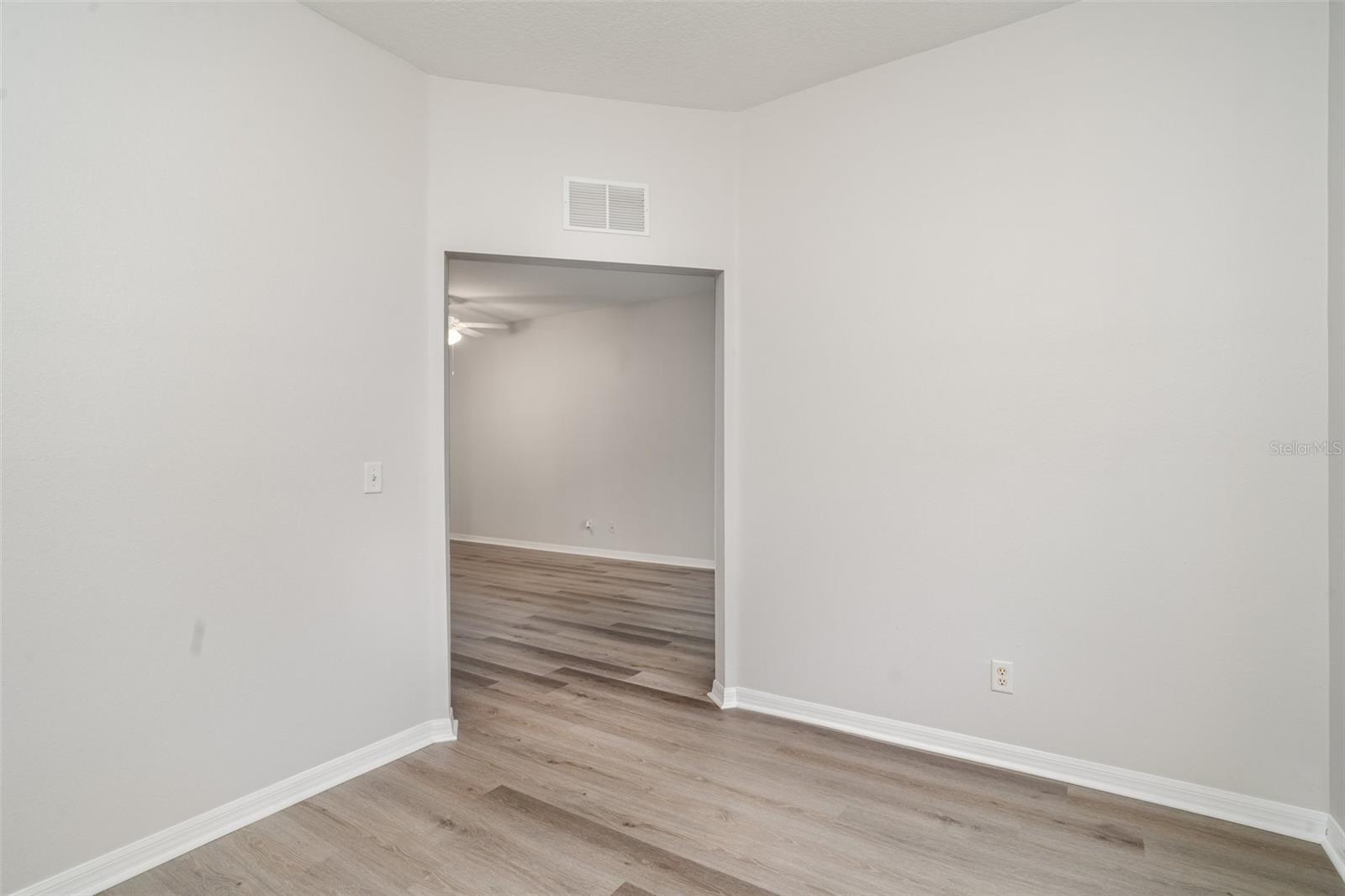 RIVER WALK - Residential