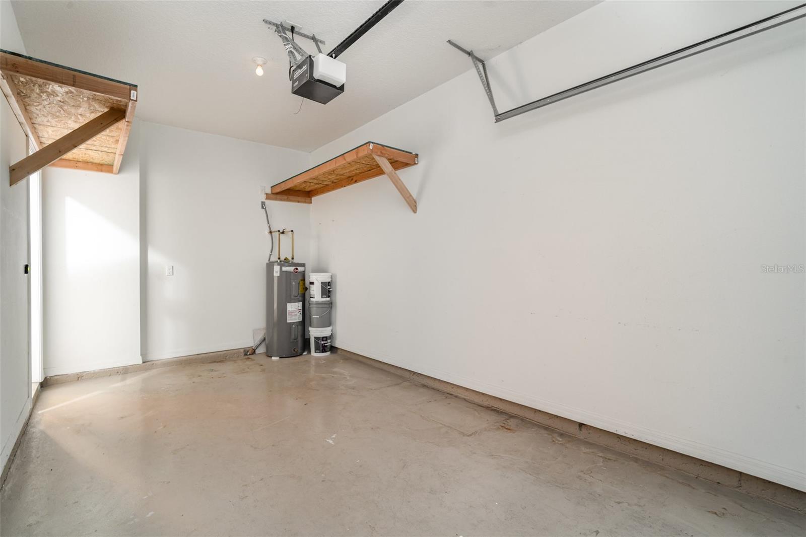 RIVER WALK - Residential