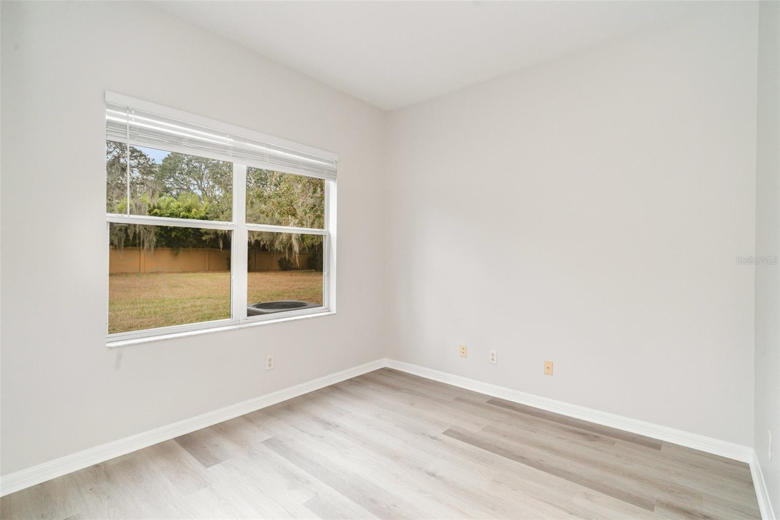 RIVER WALK - Residential