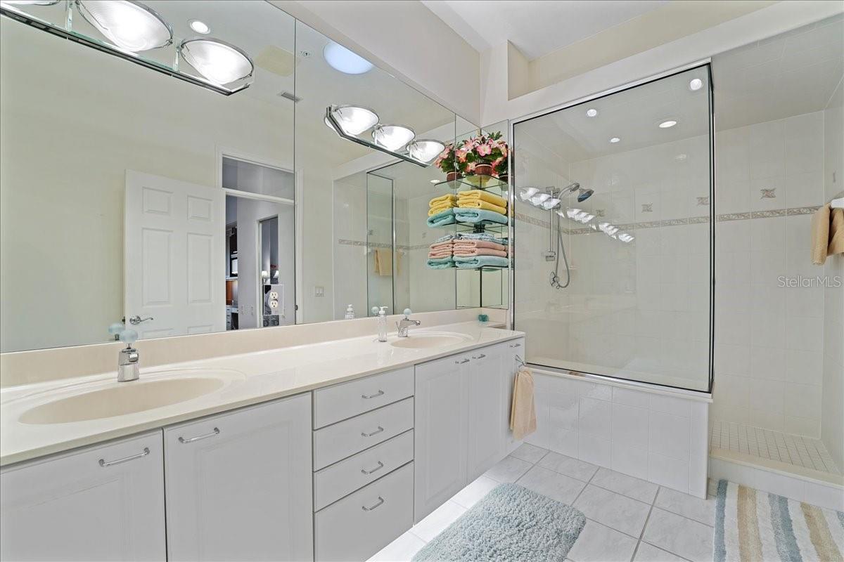 SMUGGLERS LANDING PH III - Residential