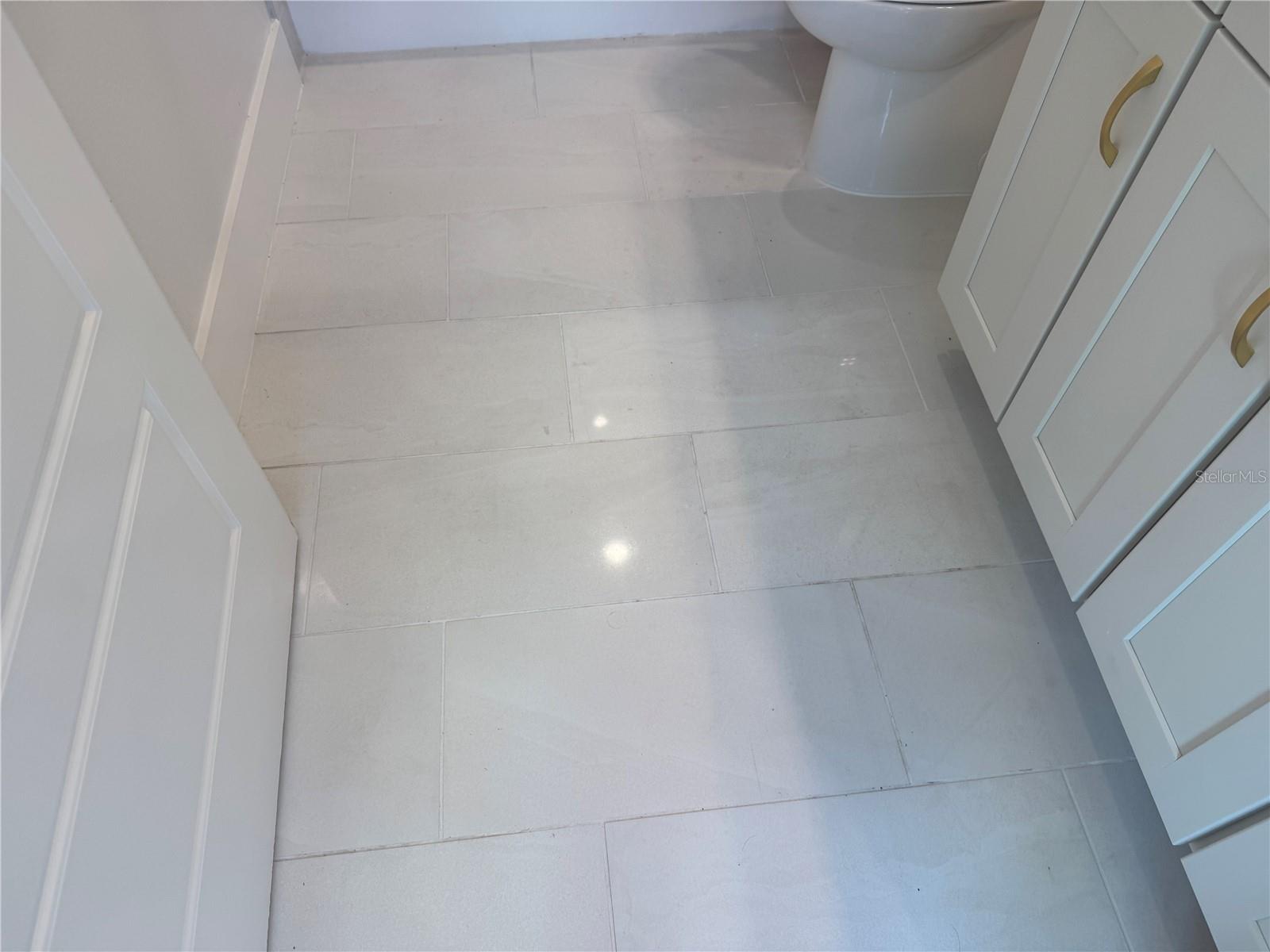 TOWNHOMES AT CITY PLACE - Residential Lease