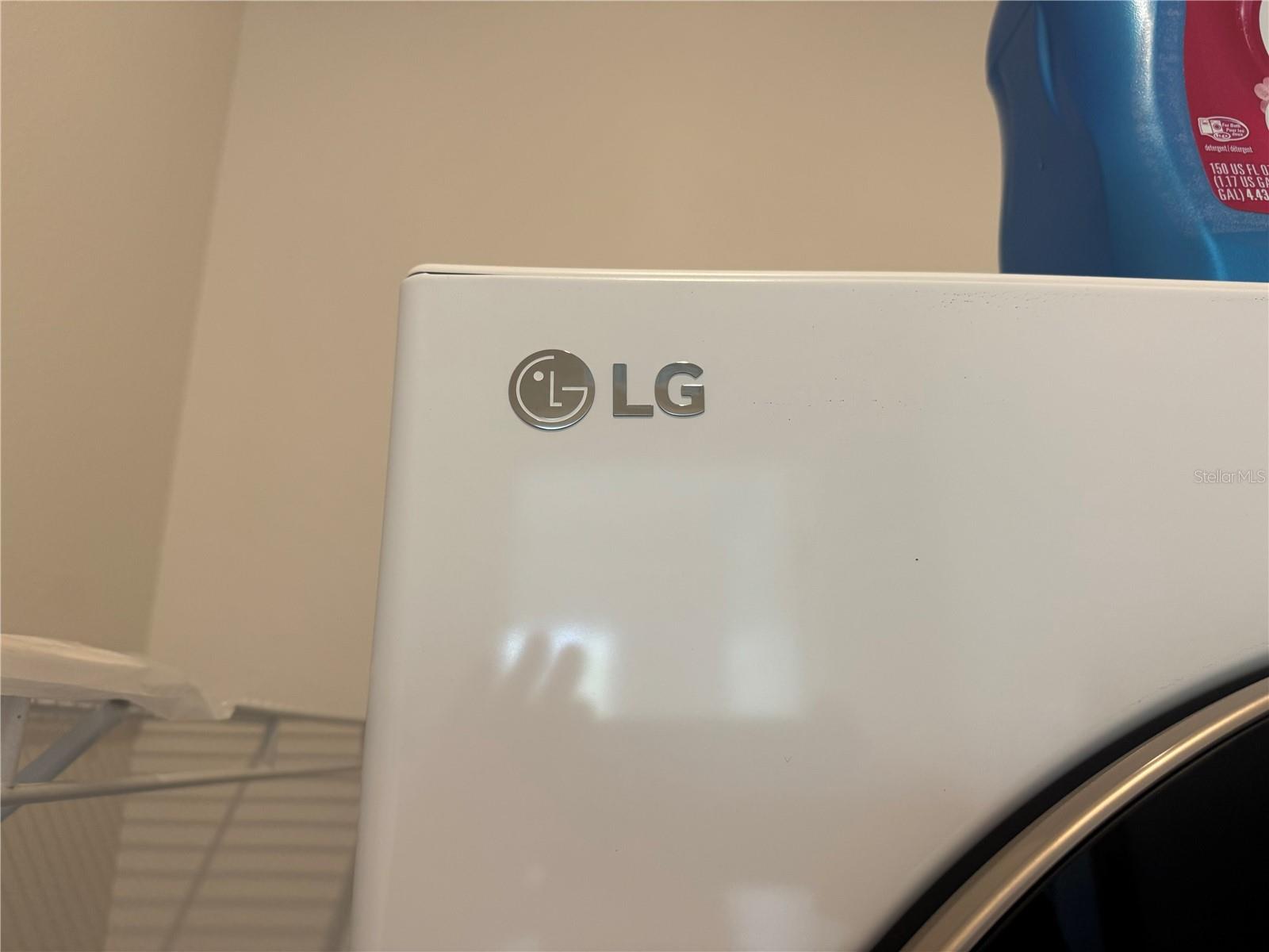 TOWNHOMES AT CITY PLACE - Residential Lease