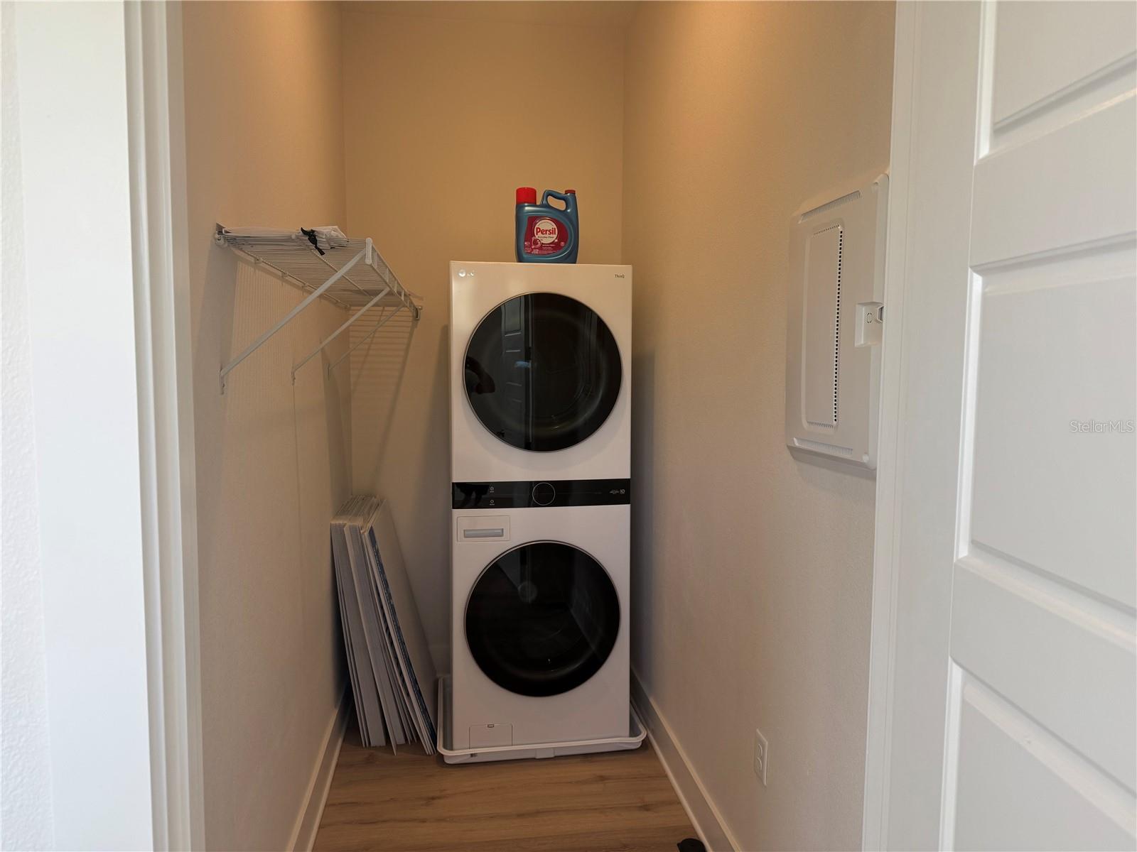 TOWNHOMES AT CITY PLACE - Residential Lease