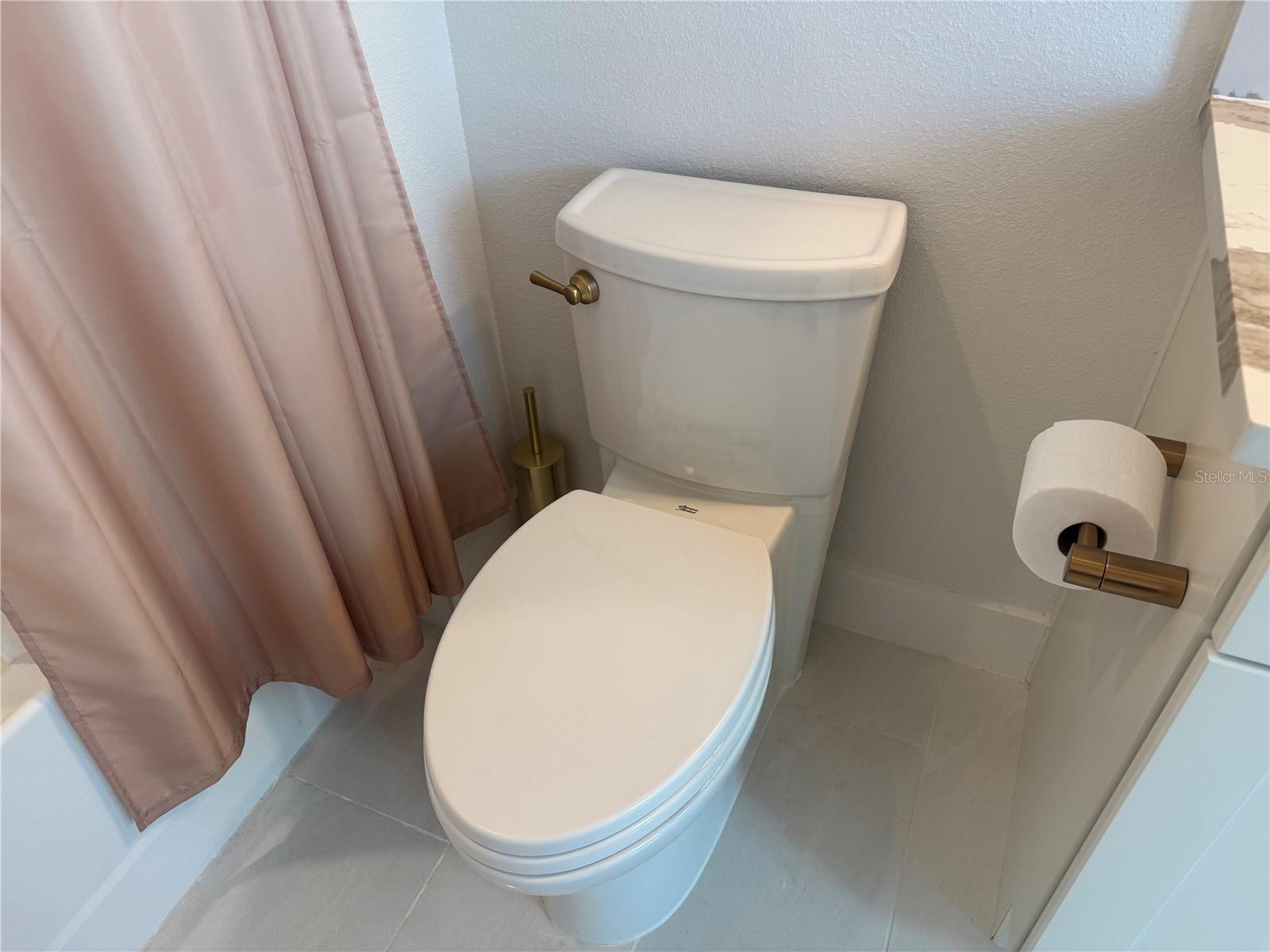 TOWNHOMES AT CITY PLACE - Residential Lease