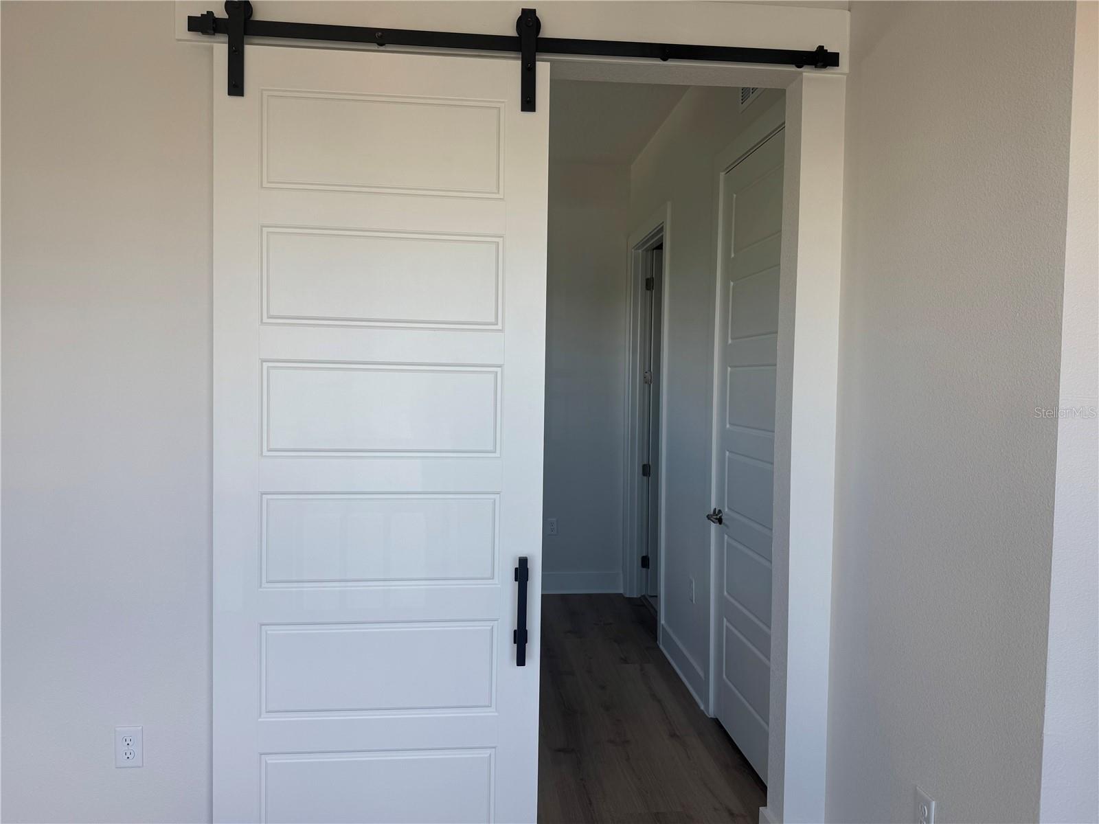 TOWNHOMES AT CITY PLACE - Residential Lease