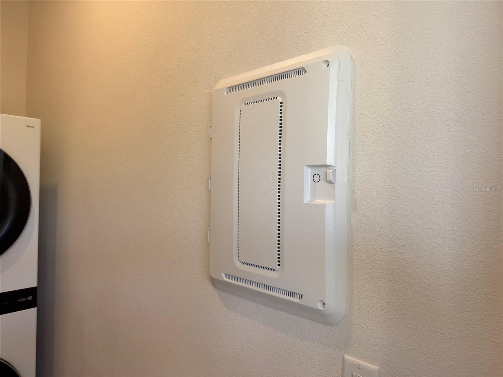 TOWNHOMES AT CITY PLACE - Residential Lease