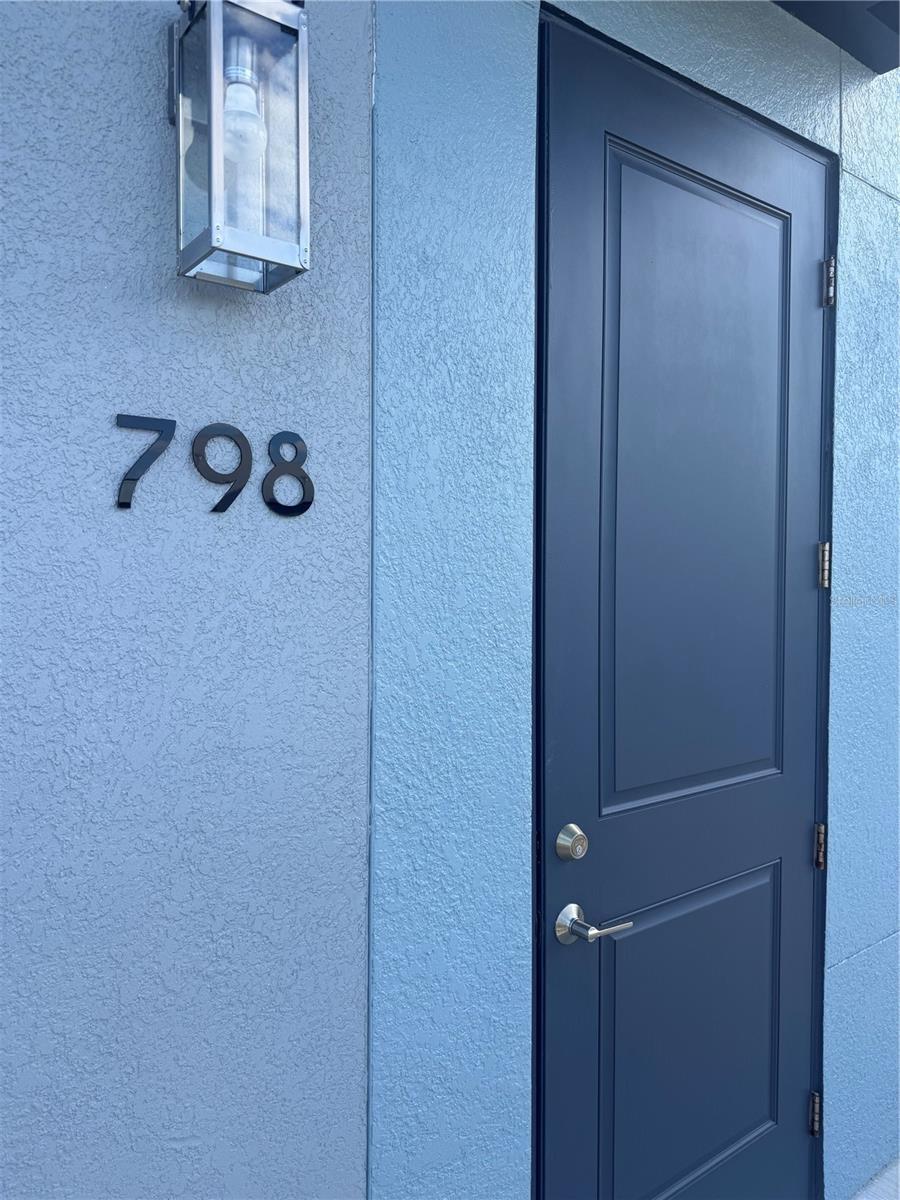 TOWNHOMES AT CITY PLACE - Residential Lease