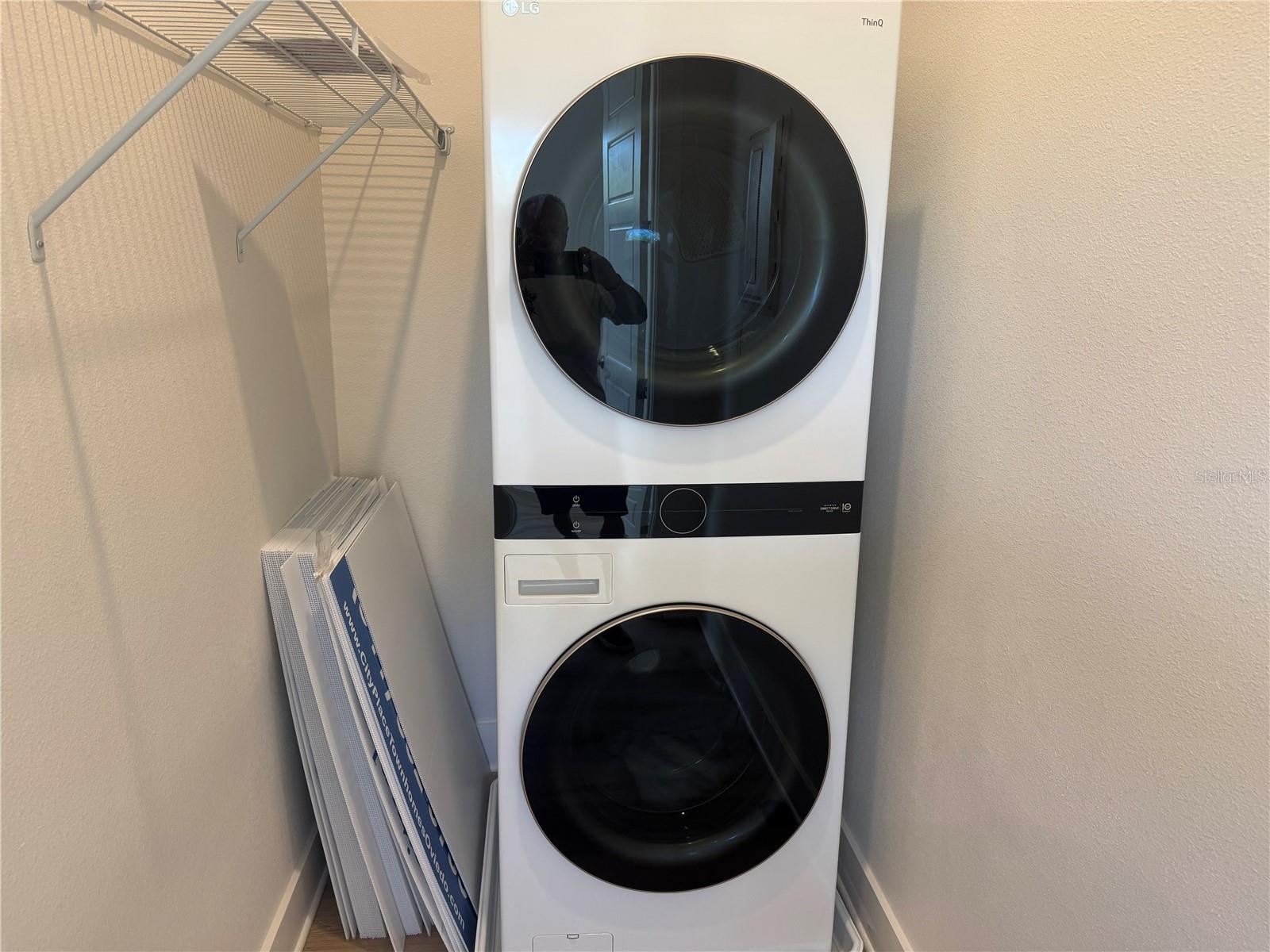 TOWNHOMES AT CITY PLACE - Residential Lease