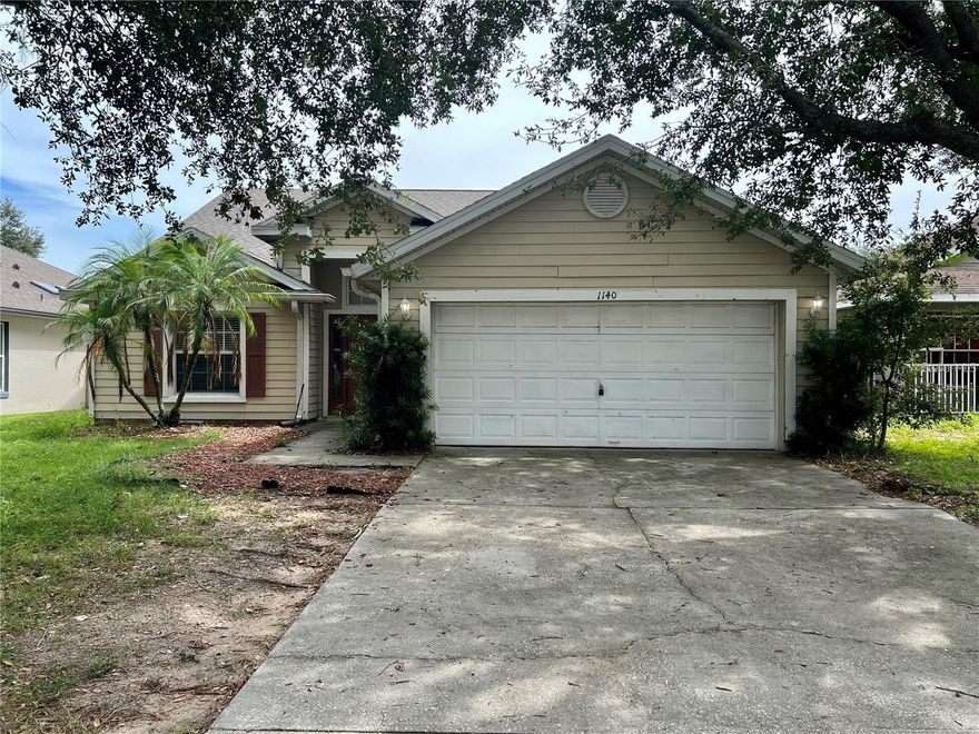 This is a beautiful 4-bedroom, 3-bath one-story pool home with approximately 1,659 square feet. The house features a Living room, an eat-in kitchen with all appliances included. 

The house is located at Woodridge community in Clermont, 8.5 miles away from Disney Maingate, by highway 27, very close to Wal-Mart Super Center, Lowe's, post office, banks, restaurants, gas station, library, and a lot of convenience stores, both elementary schools and middle school are rated A.