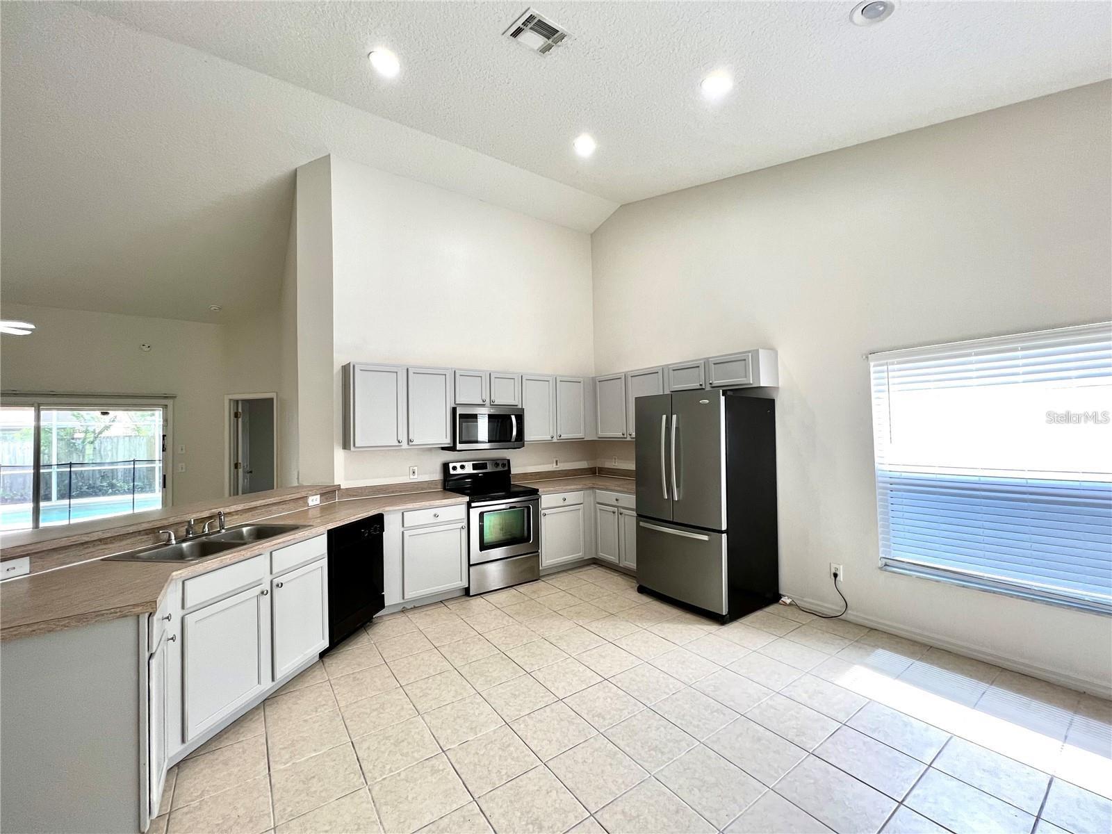 WOODRIDGE PH III SUB - Residential Lease