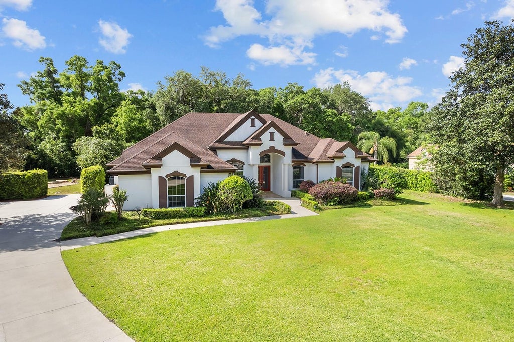 Photo of 8359 Grey Bark Court, Sanford, FL 32771 (MLS # O6451801)