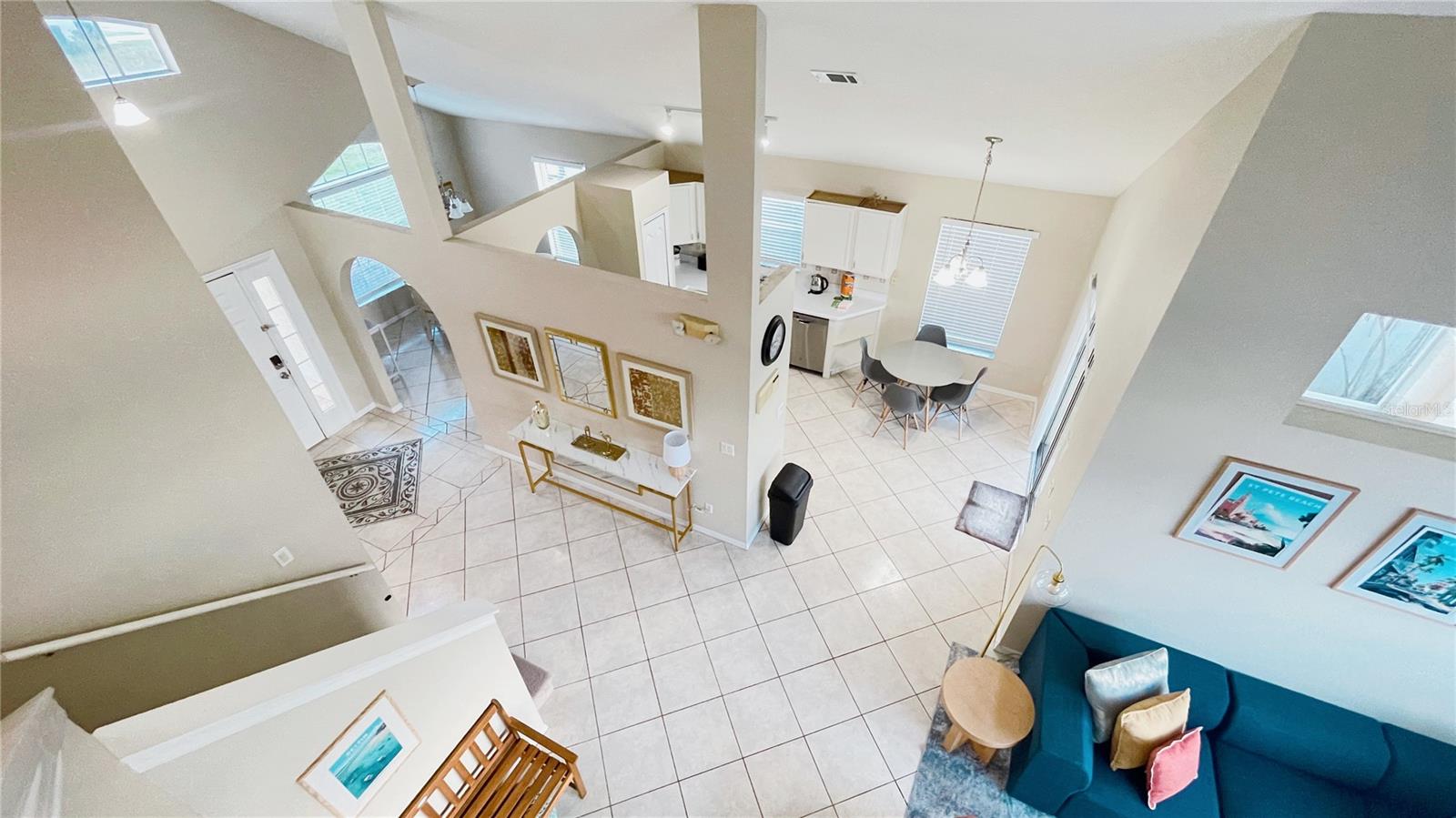 PINEWOOD COUNTRY ESTATES - Residential