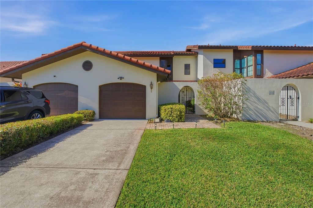 Photo of 116 Coventry Ln, Haines City, FL 33844 (MLS # P4937089)