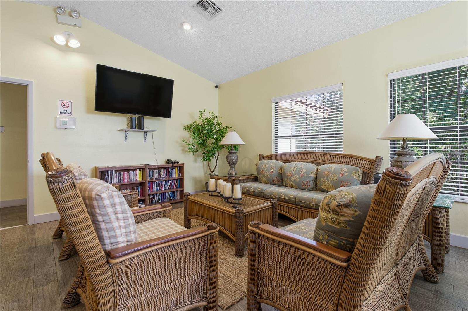 GRENELEFE CLUB ESTATES - Residential