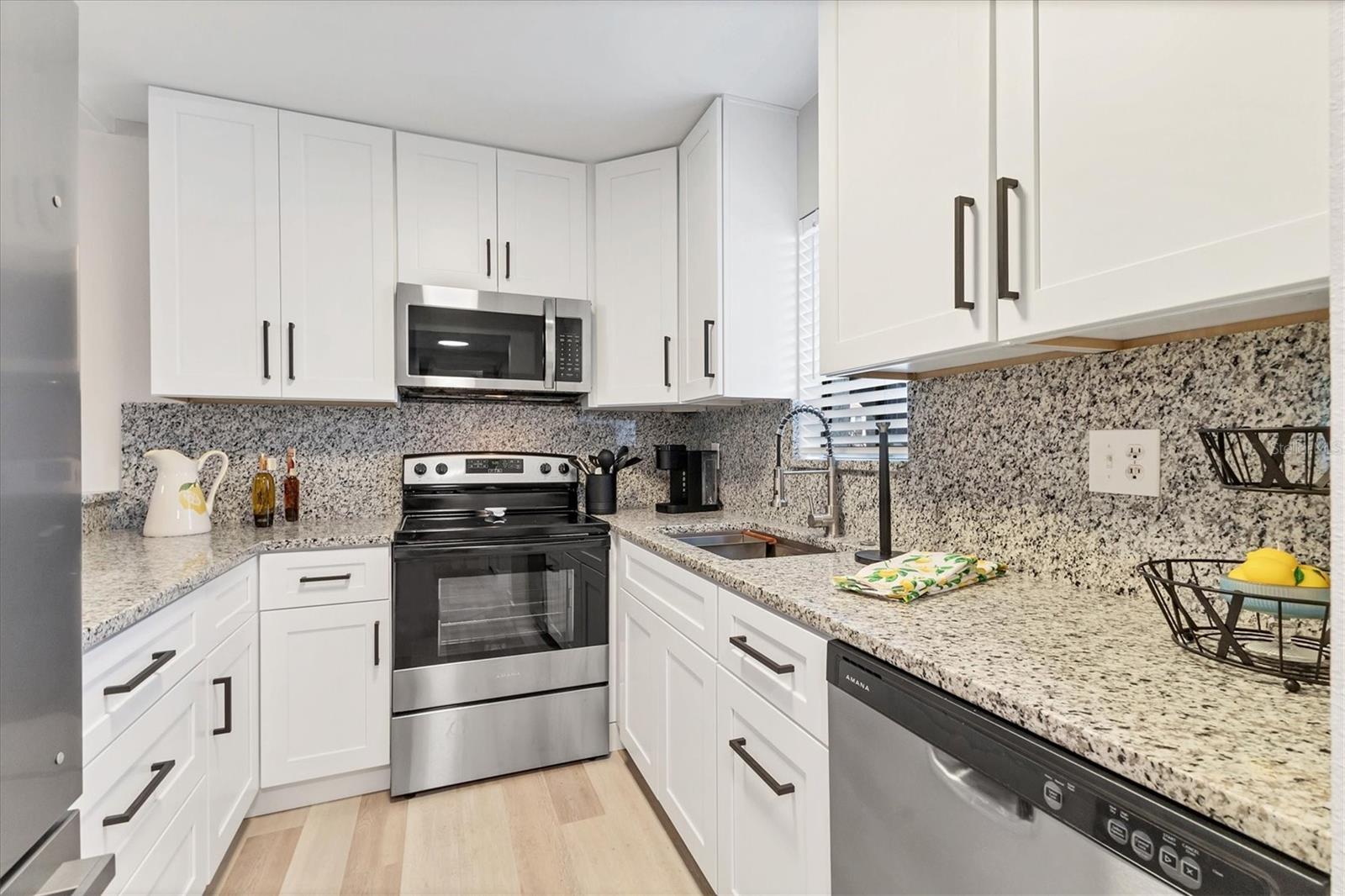 CASTEL DEL MARE - Residential