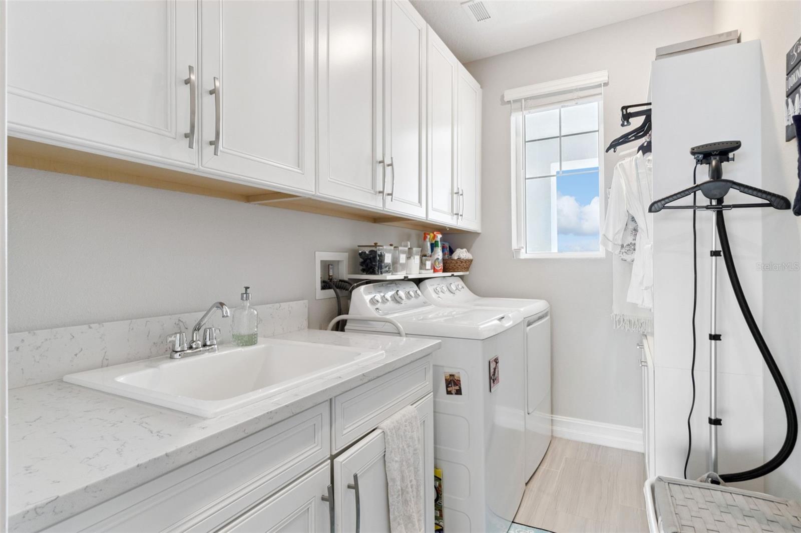 ANTIGUA COVE PH 1 - Residential