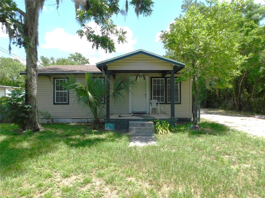 Photo of 306 Florida Drive, Palatka, FL 32177 (MLS # OM726849)