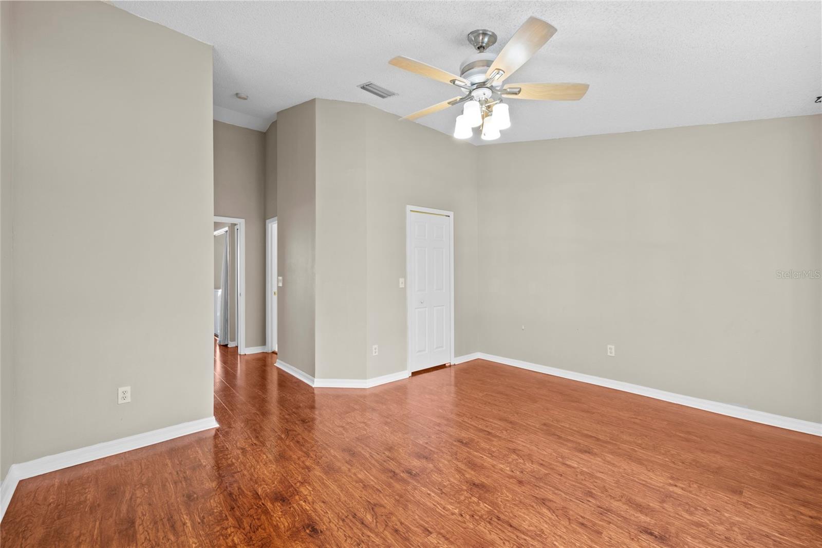 OSPREY RUN TWNHMS - Residential