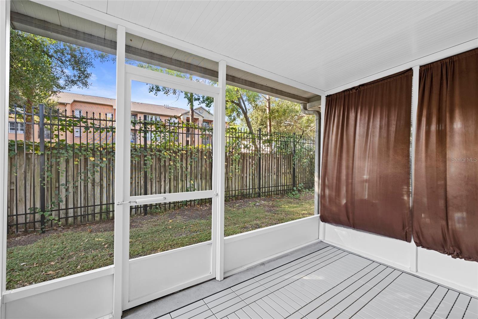 OSPREY RUN TWNHMS - Residential