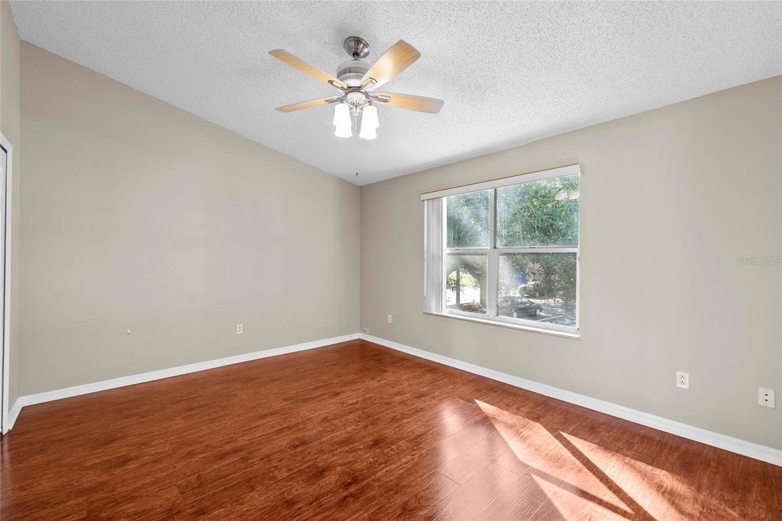 OSPREY RUN TWNHMS - Residential