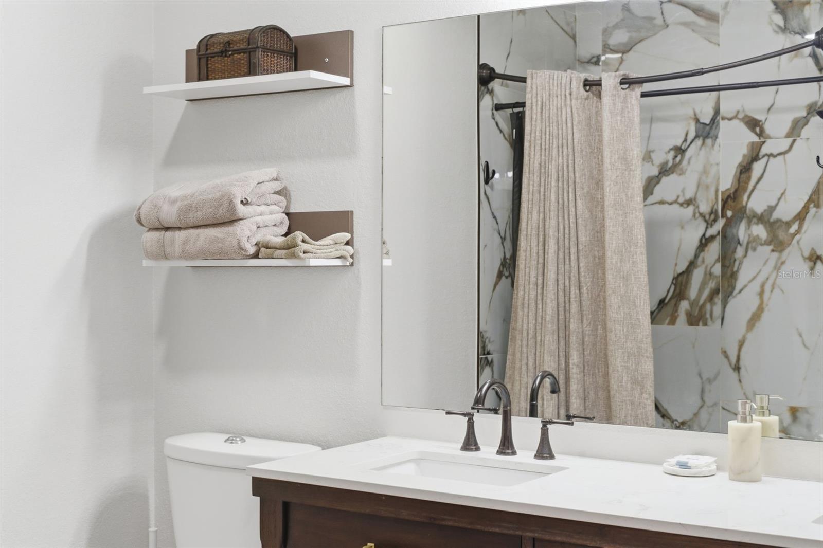 VILLAS AT SECRET LAKE CONDO - Residential