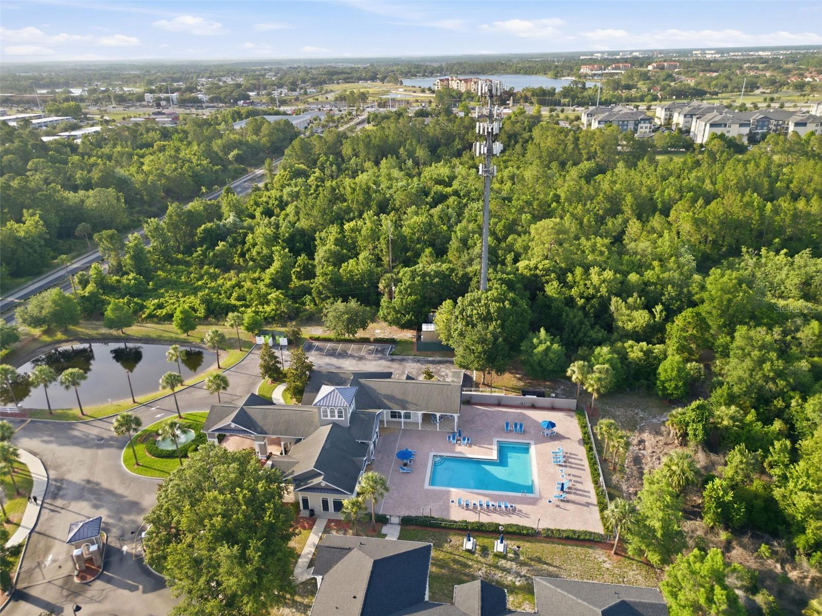 VILLAS AT SECRET LAKE CONDO - Residential