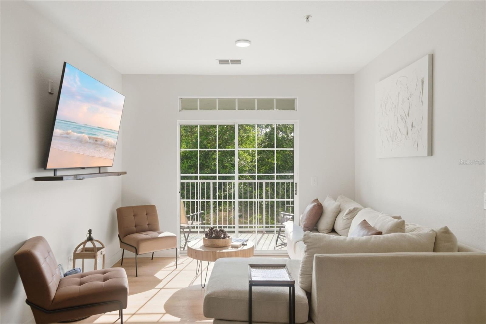 VILLAS AT SECRET LAKE CONDO - Residential