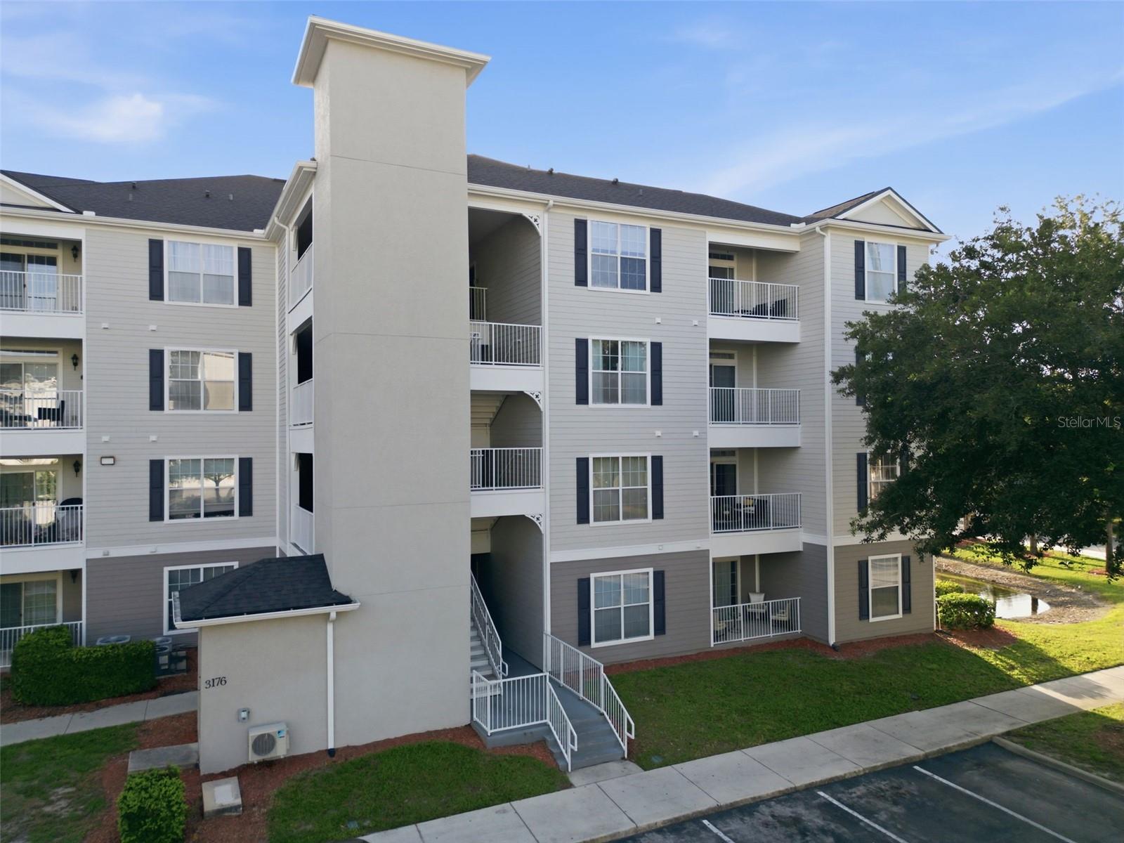 VILLAS AT SECRET LAKE CONDO - Residential