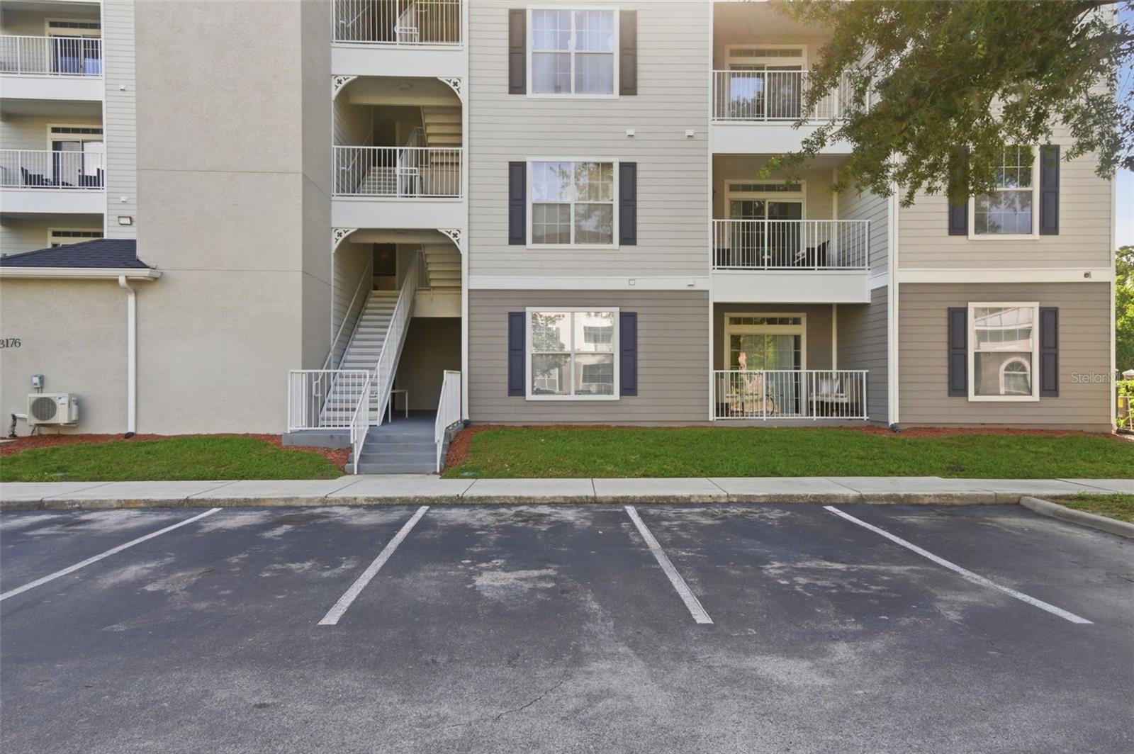 VILLAS AT SECRET LAKE CONDO - Residential