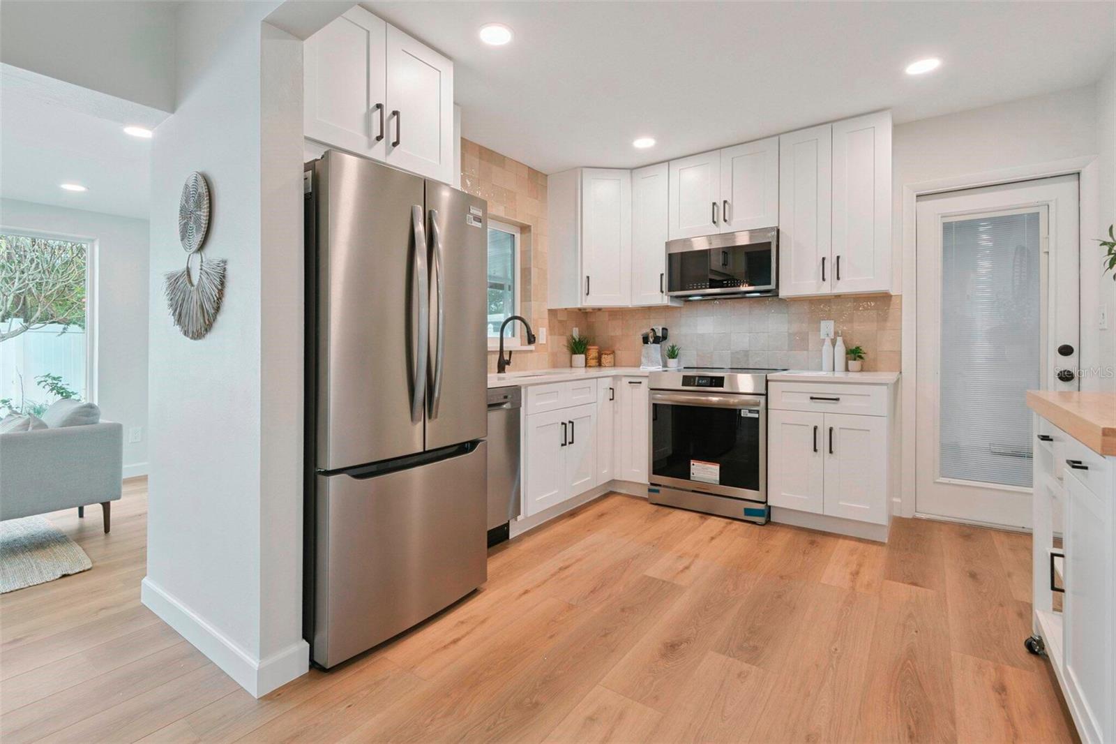 BAY RIDGE ESTATES 2ND ADD - Residential