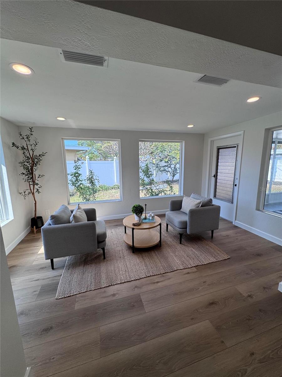 BAY RIDGE ESTATES 2ND ADD - Residential