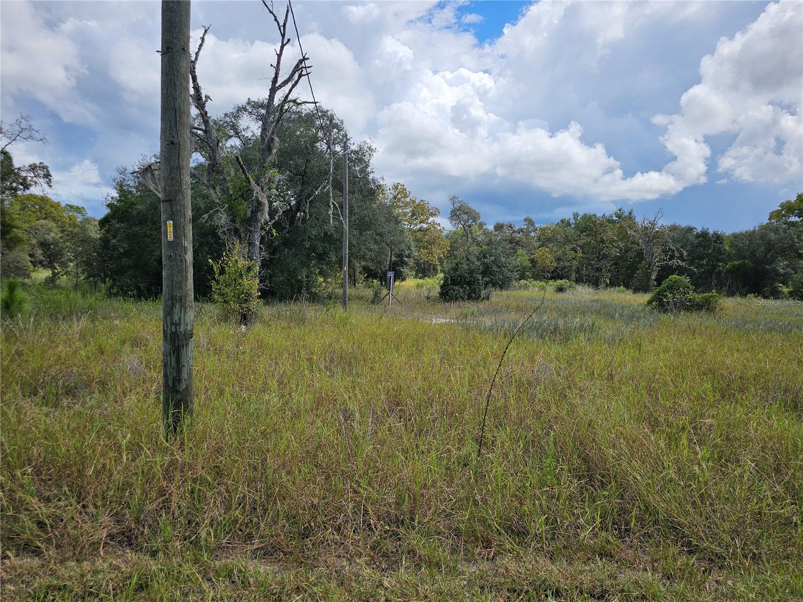 RAINBOW LAKES ESTATE - Land