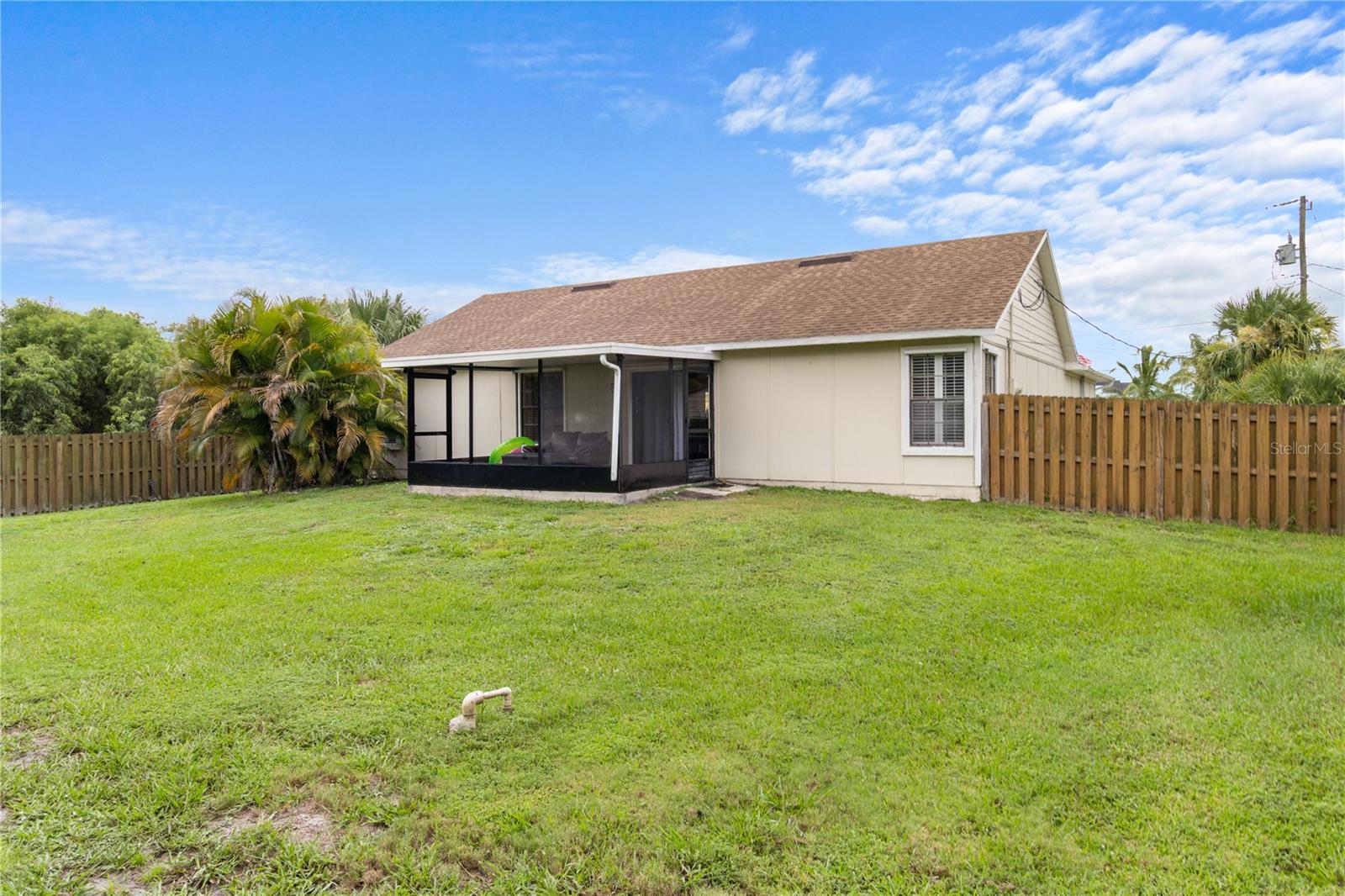 PORT ST LUCIE SEC 11 - Residential