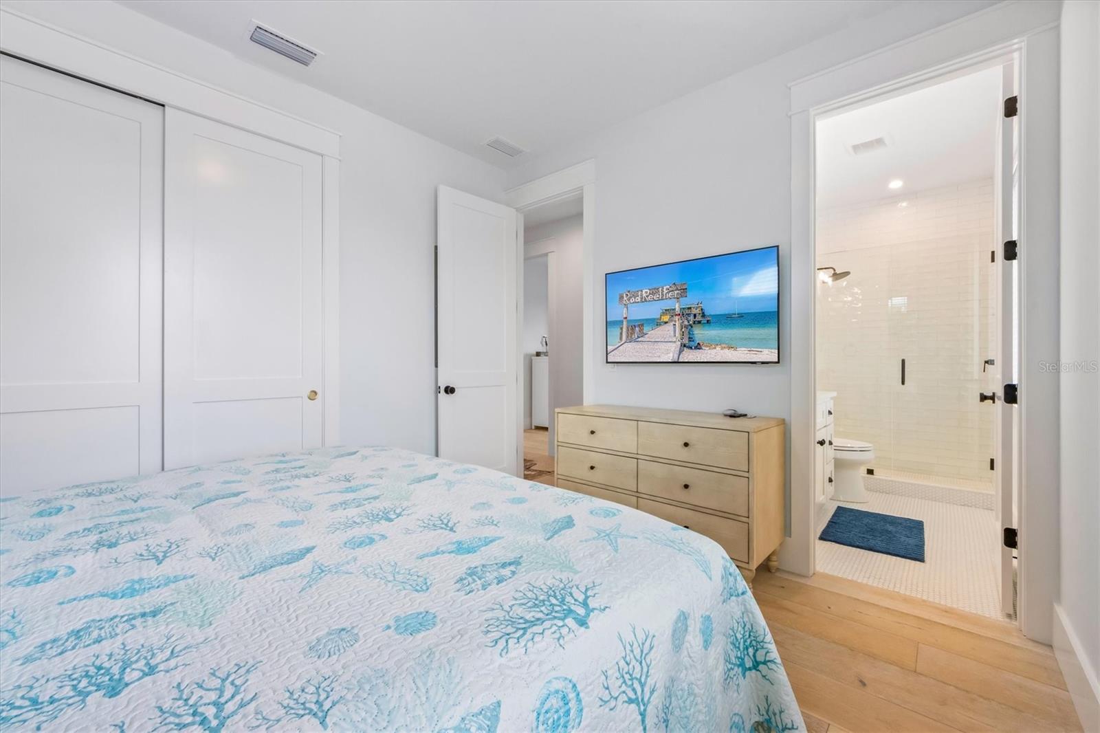 LAKE LA VISTA - Residential