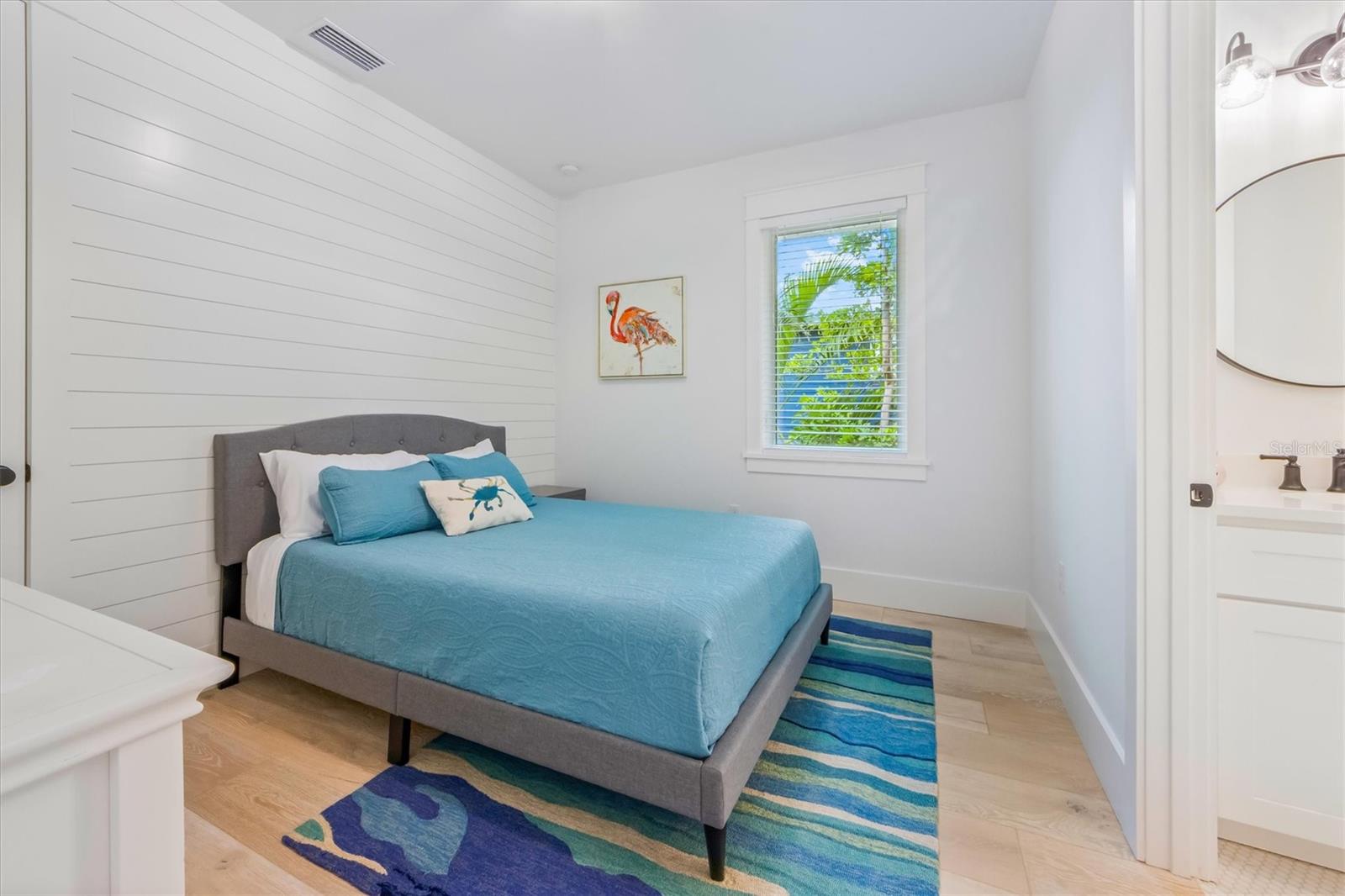 LAKE LA VISTA - Residential